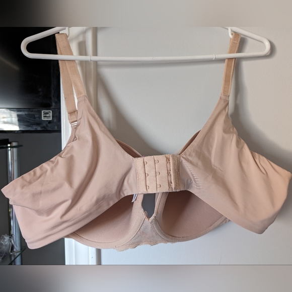 2 for $40 - EUC (lke new) Torrid push up bra, 42C - Picture 3 of 4